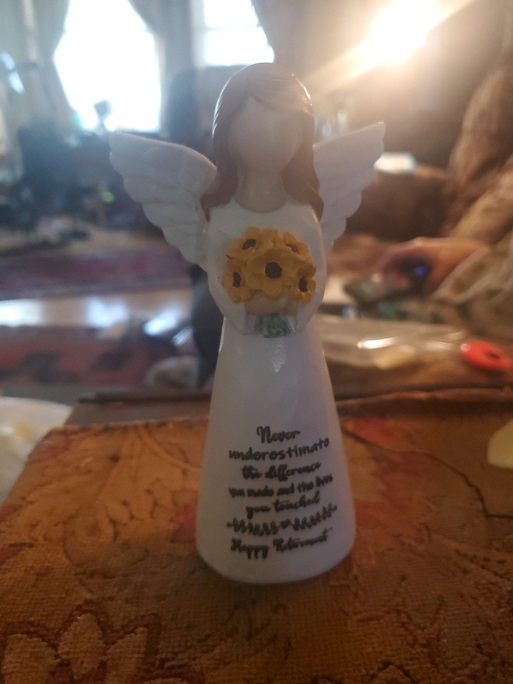 Kohehe Retirement Gift forWomen Coworkers Friends Angel Figurine w/box