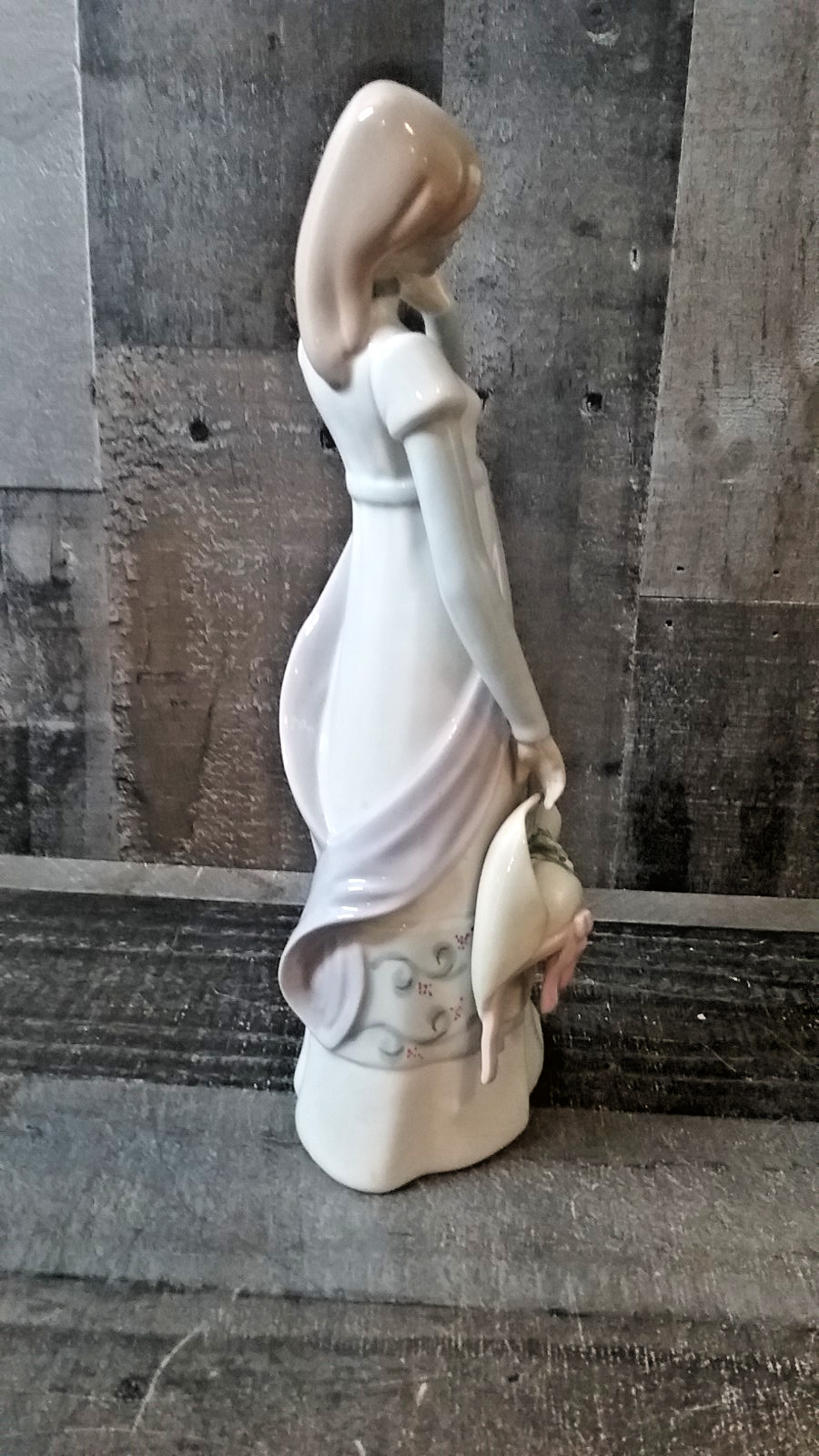 Casades – Porcelain Figurine Lady With Floral Hat – 12.5” Tall – Made In Spain
