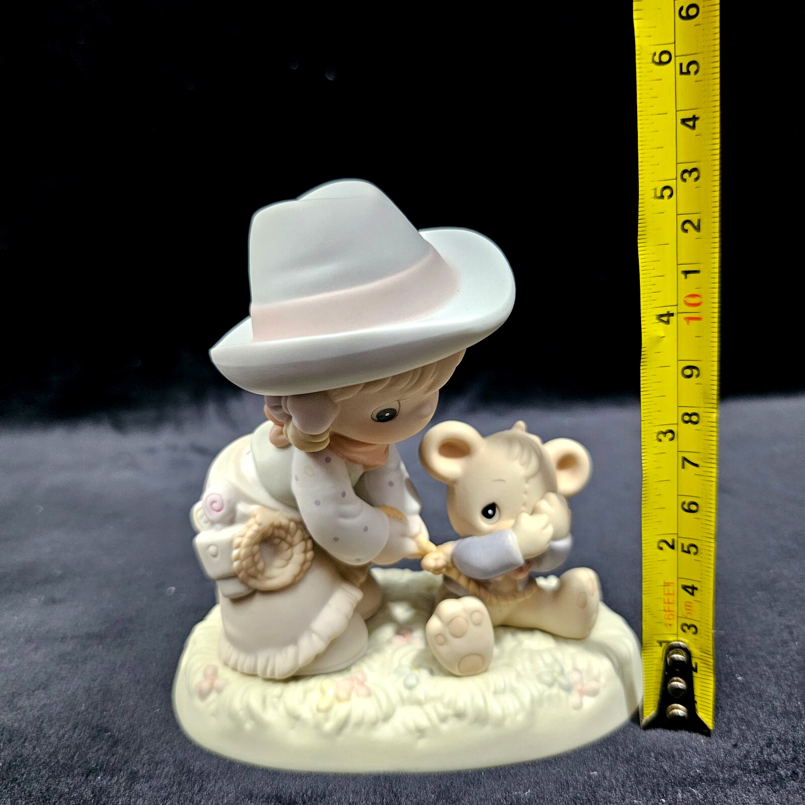 Precious Moments “I Can’t Bear To Let You Go” Cowgirl Friendship Porcelain EUC