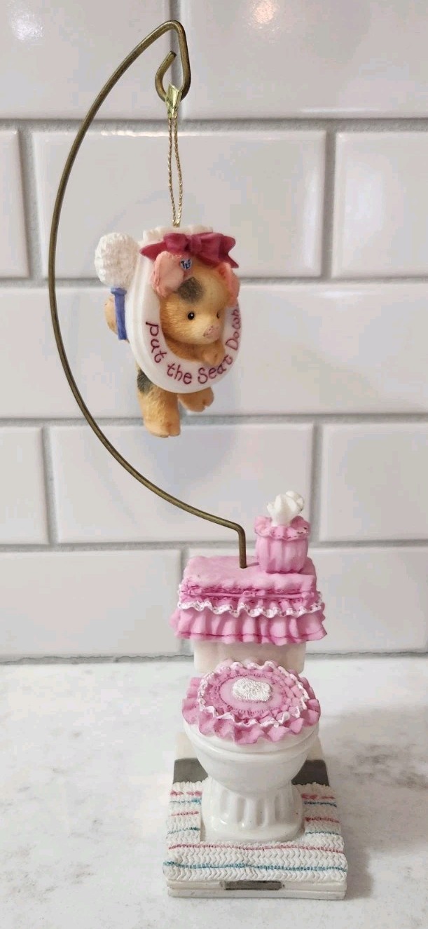 THIS LITTLE PIGGY PLEASE PUT THE SEAT DOWN TOILET 3 PC SET 1997 ENESCO RARE