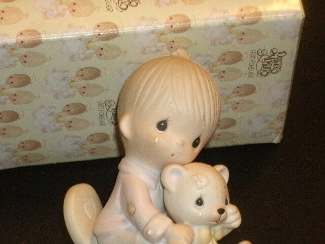 PRECIOUS MOMENTS E-5200 BEAR YE ONE ANOTHER’S BURDEN 1980 J&D-BOY w/TEDDY-VGC
