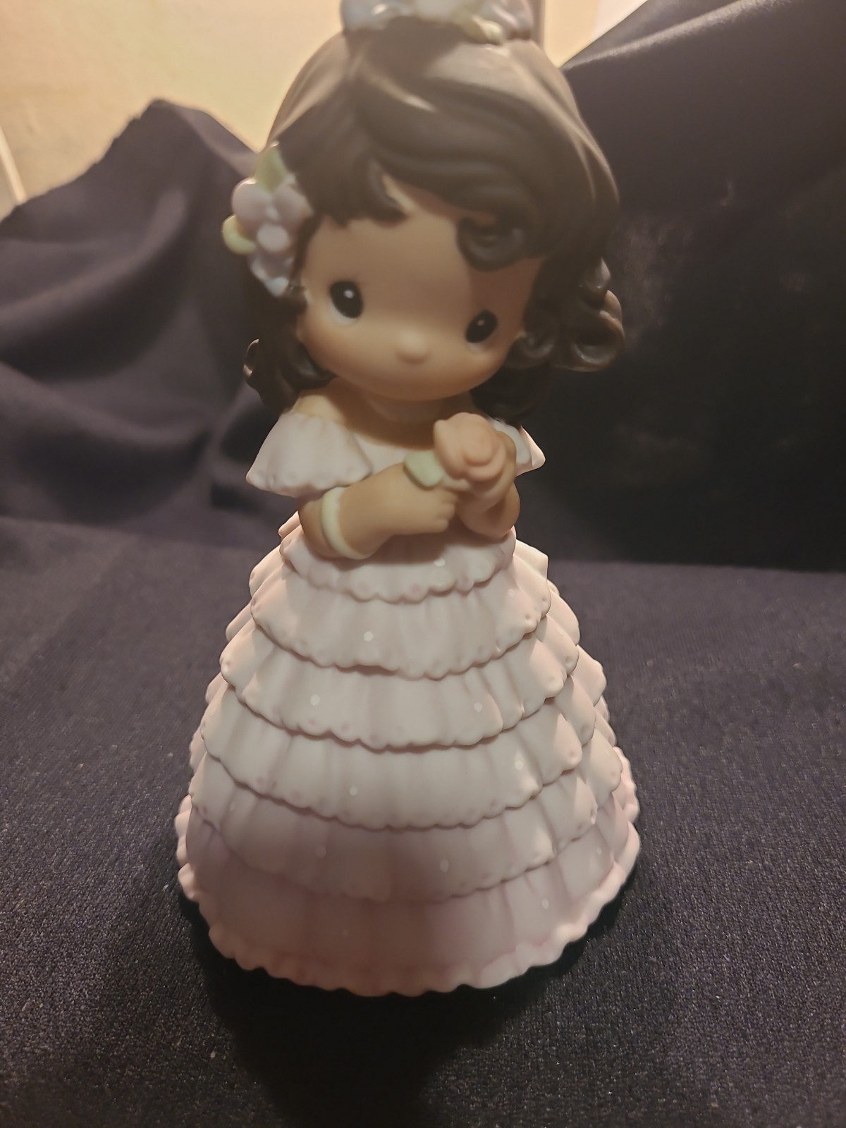 Precious Moments “Vaya Con Dios (To Go With God)” Porcelain Figurine 1994