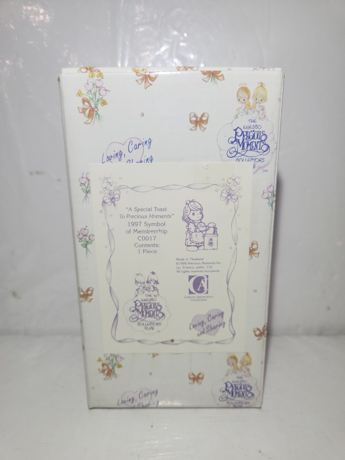 Precious Moments Figurine A Special Toast to Precious Moments C0017 Membership