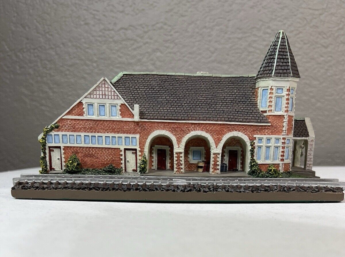 Danbury Mint The Lockport Railroad Station 1994 America’s Historic Railways