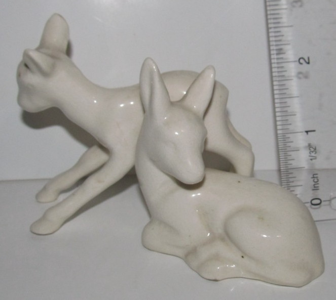Vintage White Porcelain Deer Figurine (C4)