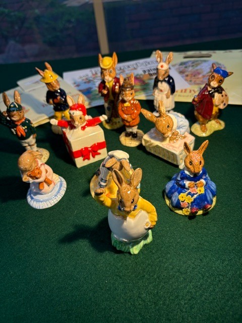 A lovely classic Bunnykins Figurines Collection
