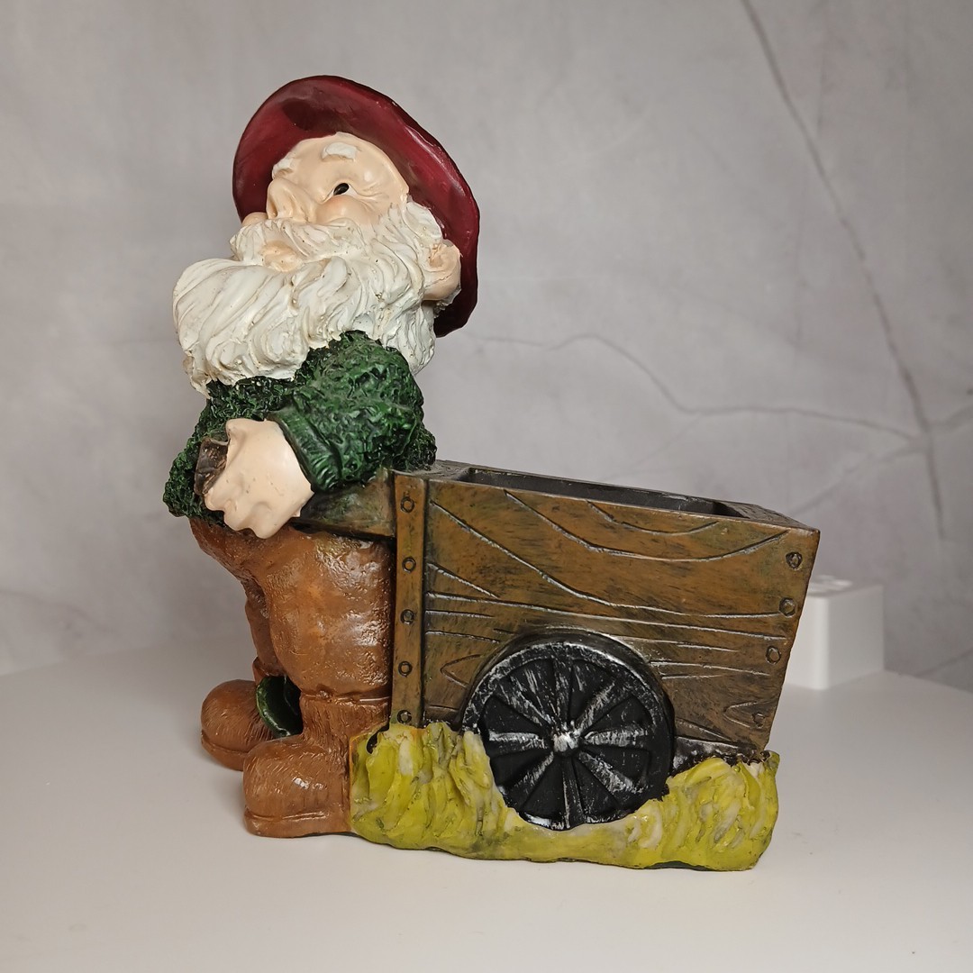 Gnome Pulling Cart Yardwork Originals Indor Outdoor Garden Decor SF-9244