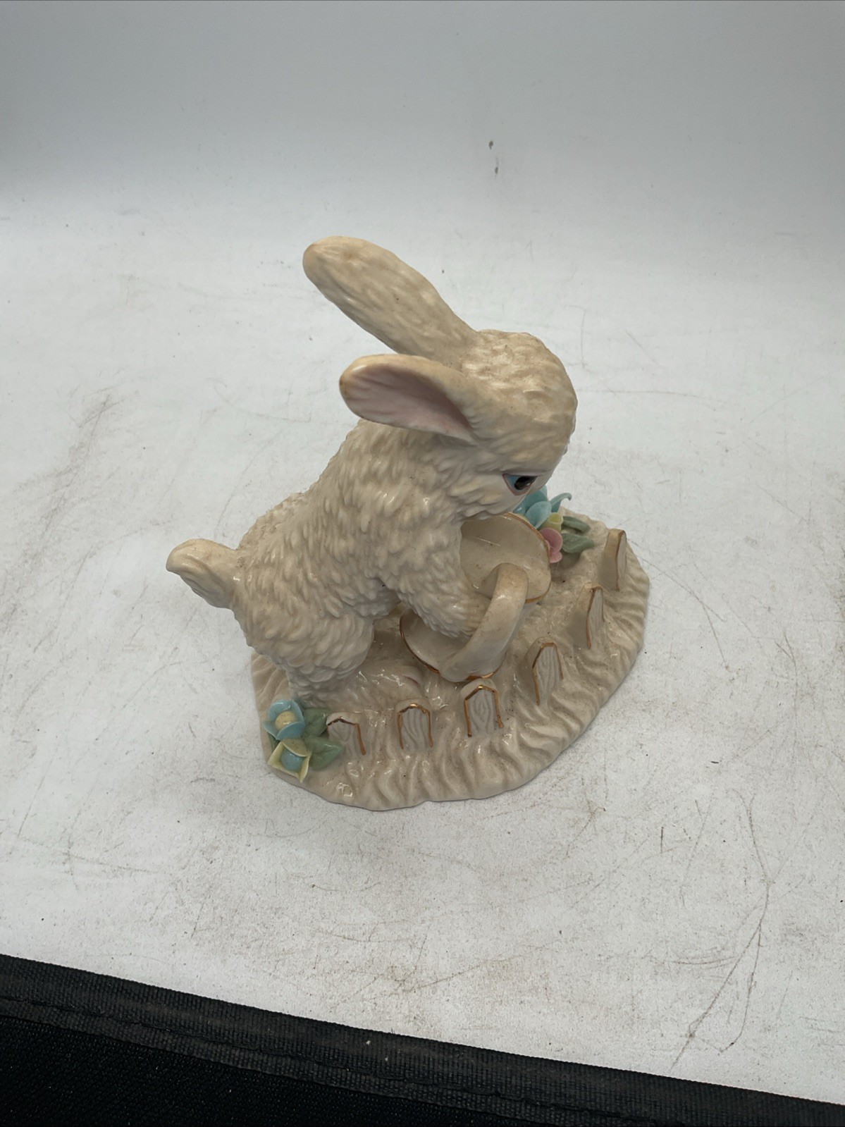 LENOX – Porcelain Easter Bunny Rabbit With Watering Can & Colorful Spring Flower