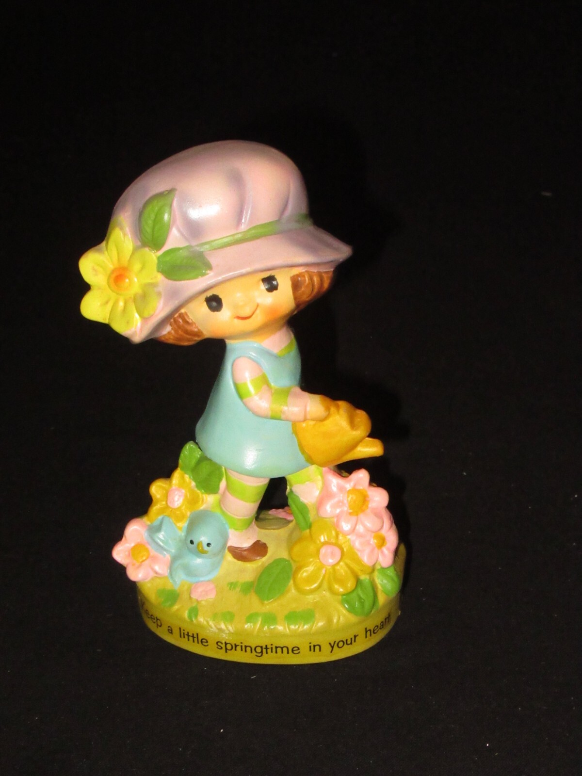 MOD Girl Figurine Strawberry Shortcake World Wide Arts Figure Bird (C32)
