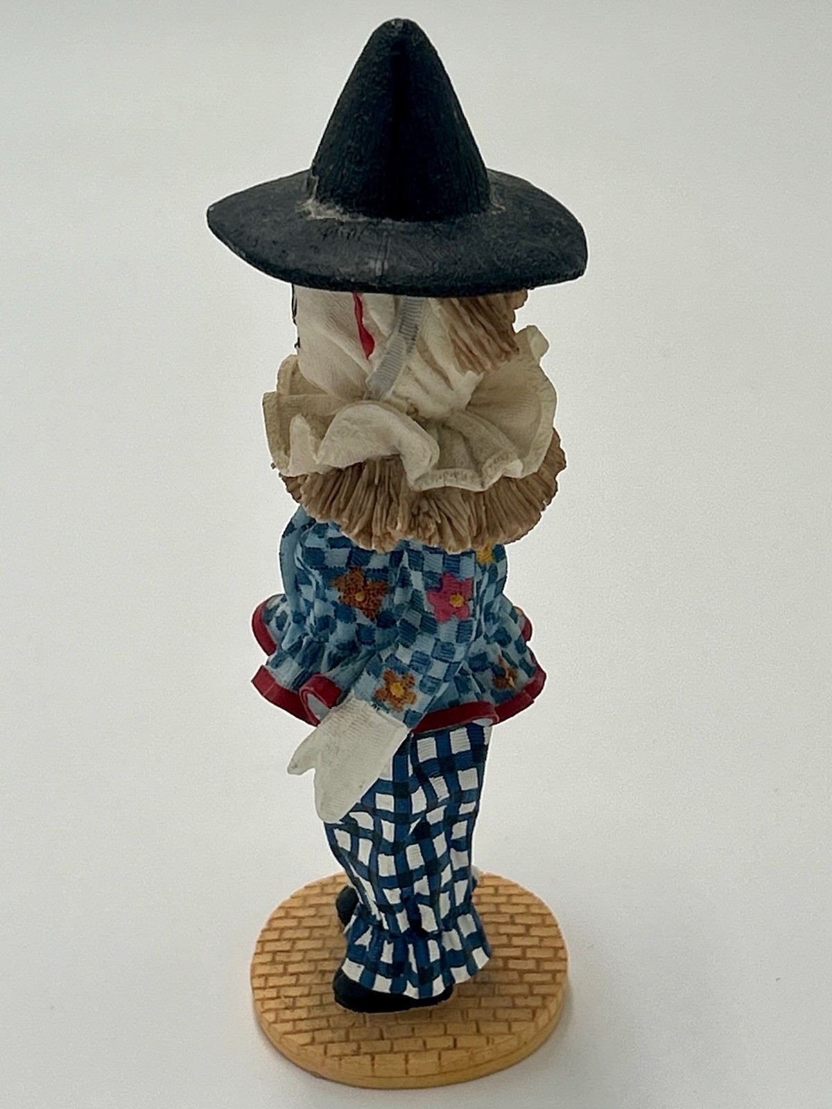 Madame Alexander Wizard of Oz Scarecrow Painted Figurine Signed 1999 LE /1446