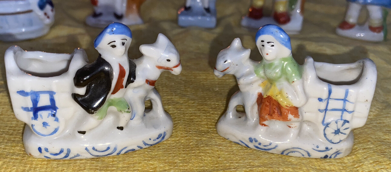 Pair Of Occupied Japan Pieces Man & Woman Donkey Carts With Hats Great Coloring