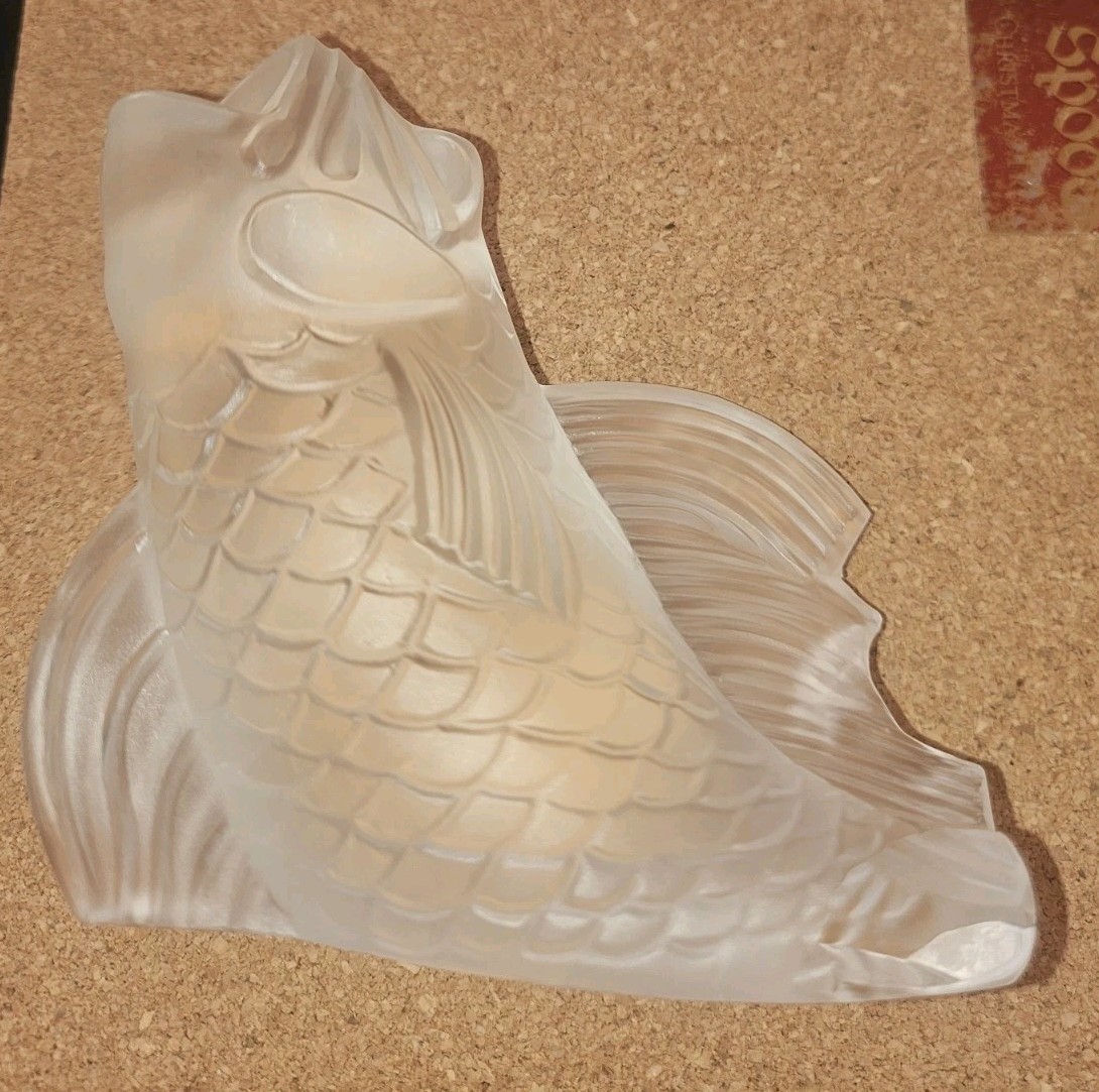 Vtg Chipped Baccarat Crystal France Artist Signed Frosted Koi Fish Figurine 5.5″