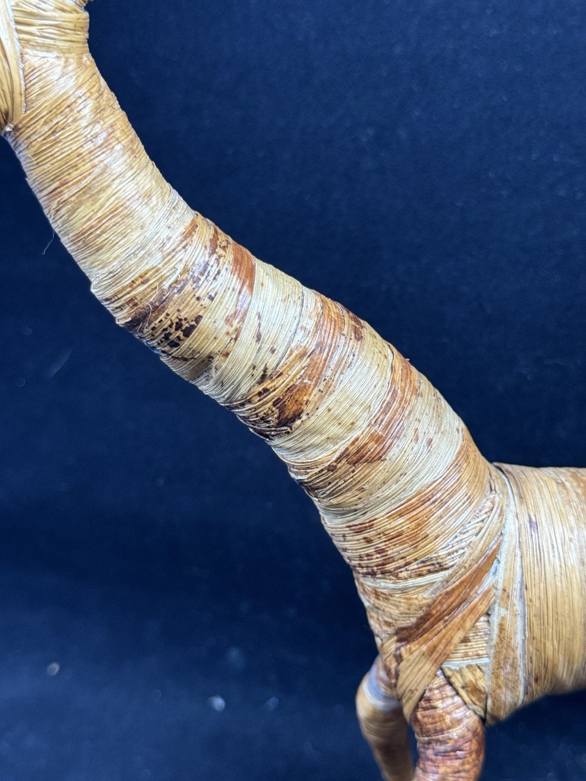 Banana Fiber Raffia Grass Kenya Africa Hand Made Giraffe Figure 12” T X 9” W