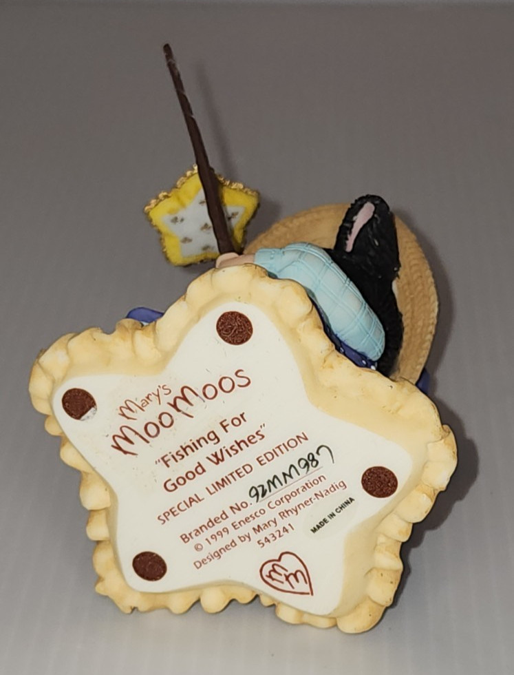 Mary’s Moo Moos Fishing for Good Wishes Limited Edition 543241 Enesco 1999 boxed