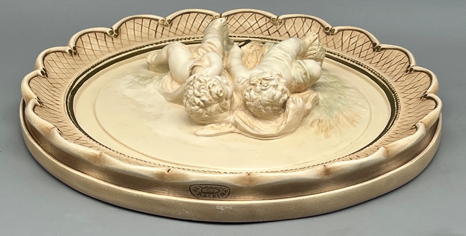 VTG Alexander Backer Chalkware Cherubs Raised Relief Scalloped Wall Plaque