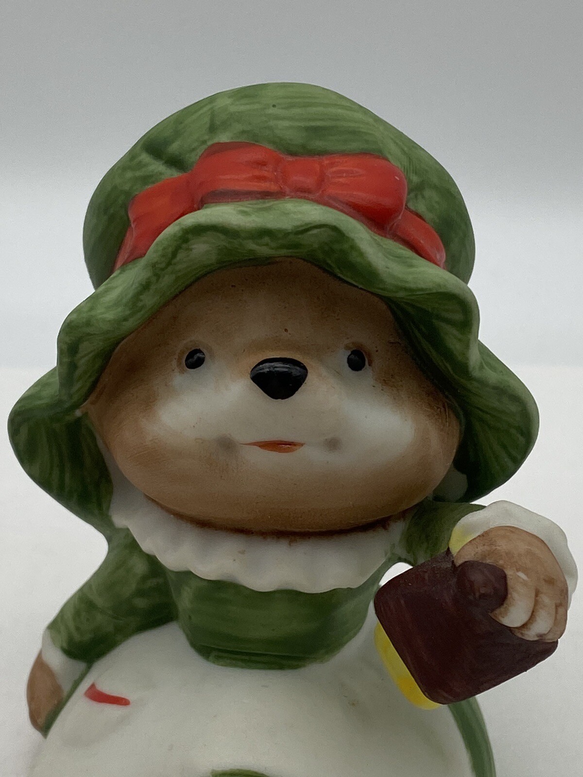 Homco #5600 Christmas Dad & Mom Bear Figurines
