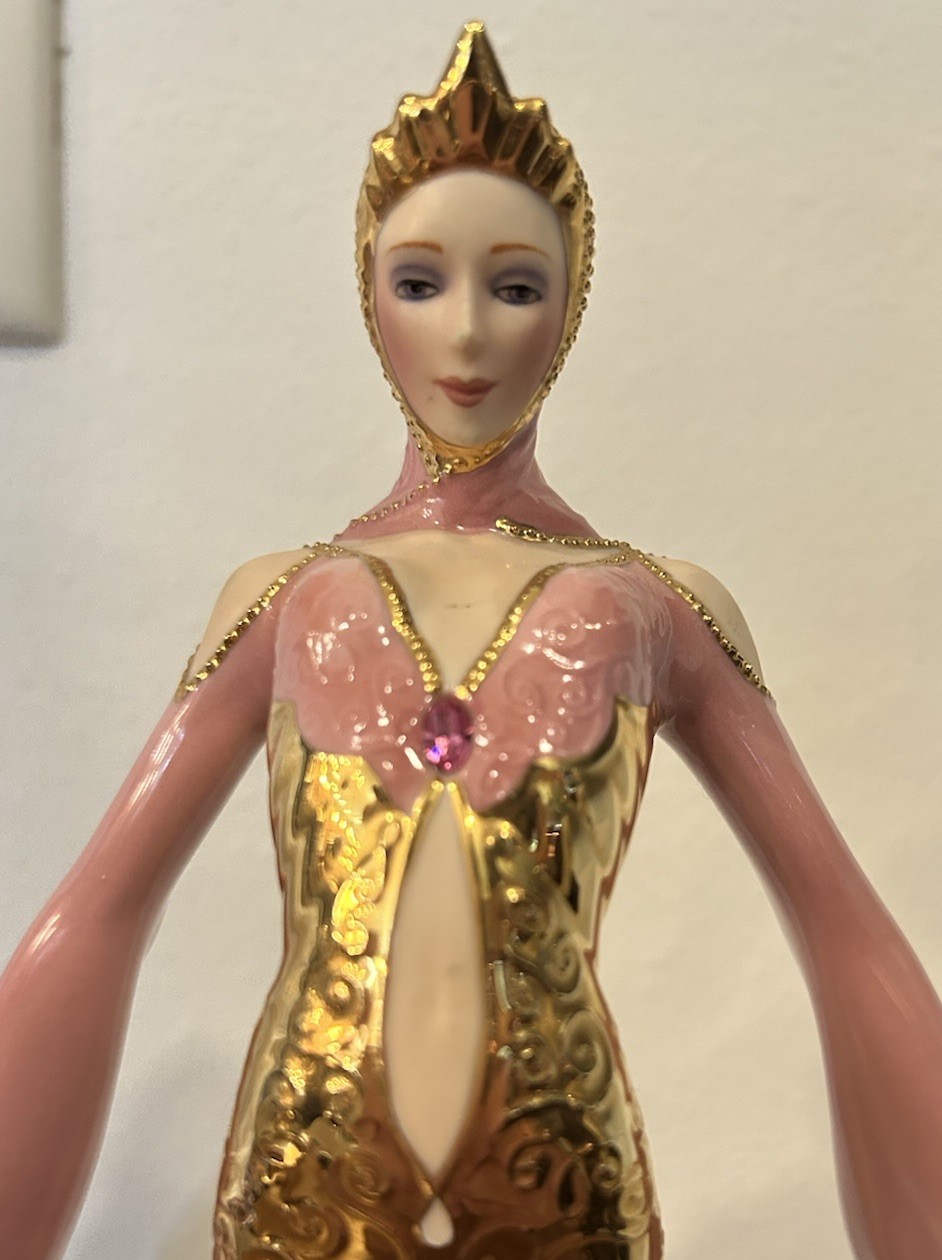 The Franklin Mint Hand-Painted Figurine Daybreak in Gold Limited Edition