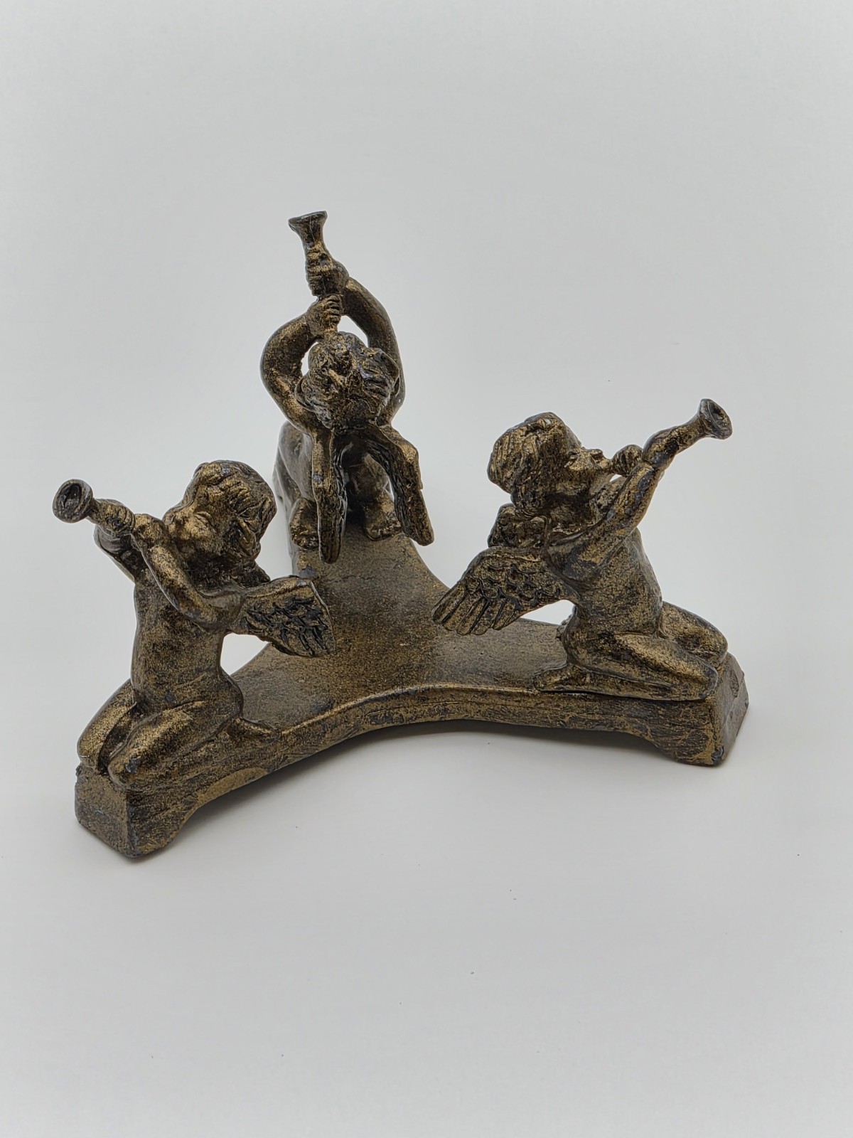 Vintage Cast Metal Figurine 3 Angels/Cherubs Playing Horns Display Holder