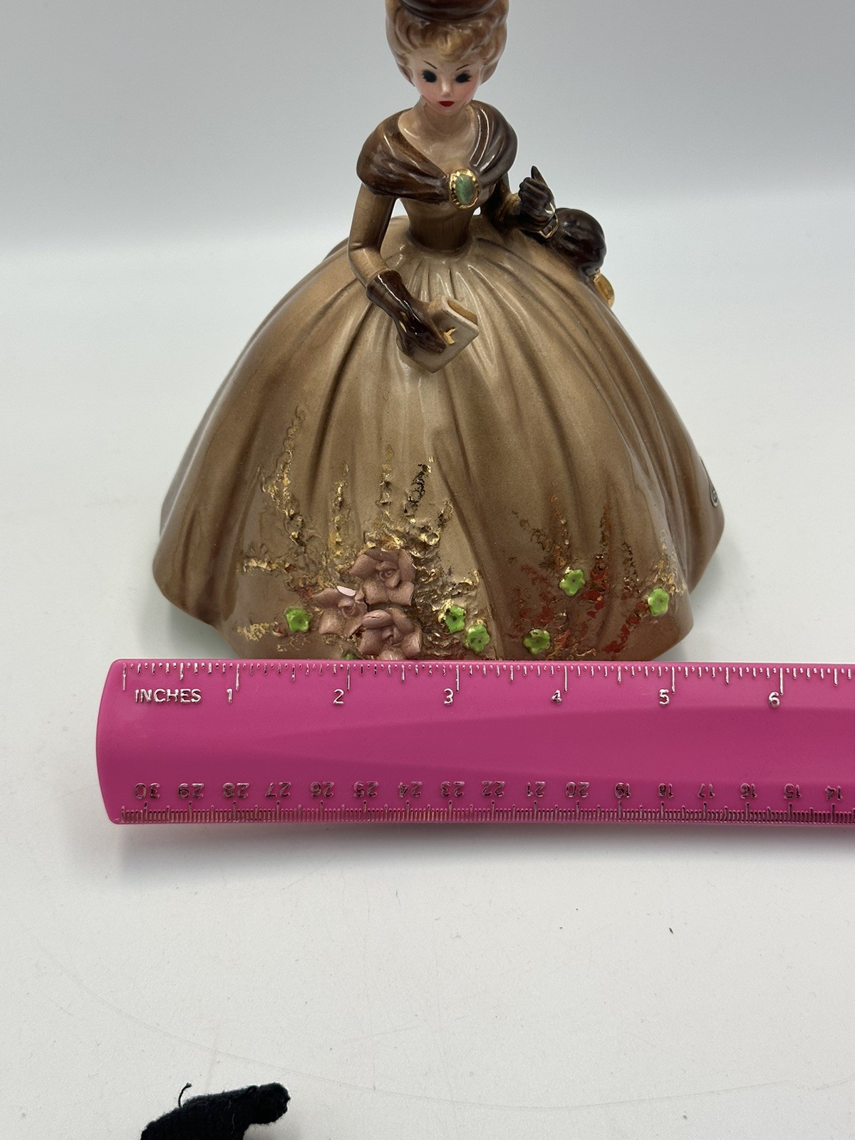 Vintage Josef Originals “Going To Church” A Mother’s World Series 7.5-8”