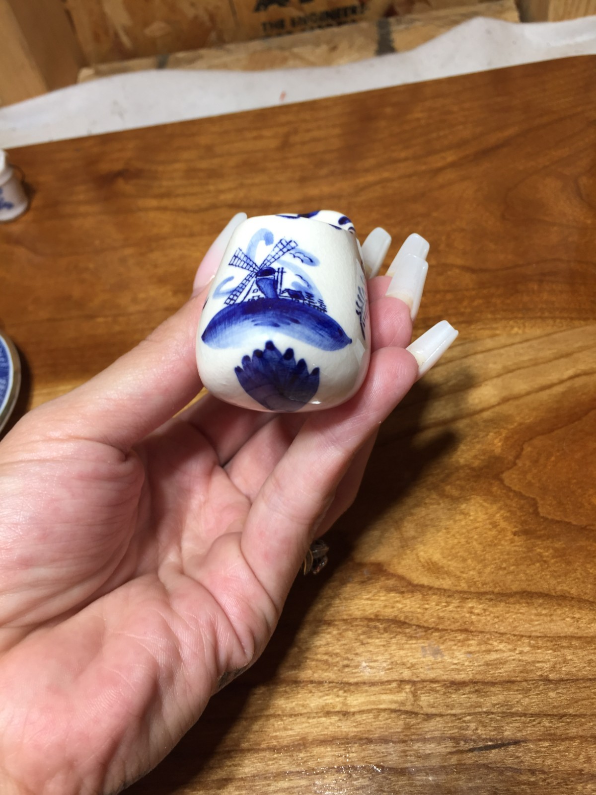 VTG Hand-Painted Delft Blue Porcelain Decorative Clog Holland 3.25″