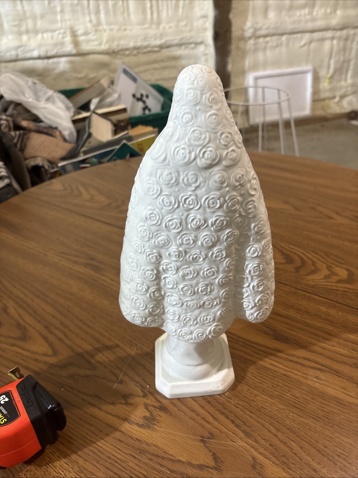 GOEBEL HUMMEL White Porcelain Praying Madonna West Germany HM 55 13″ Floral Cape