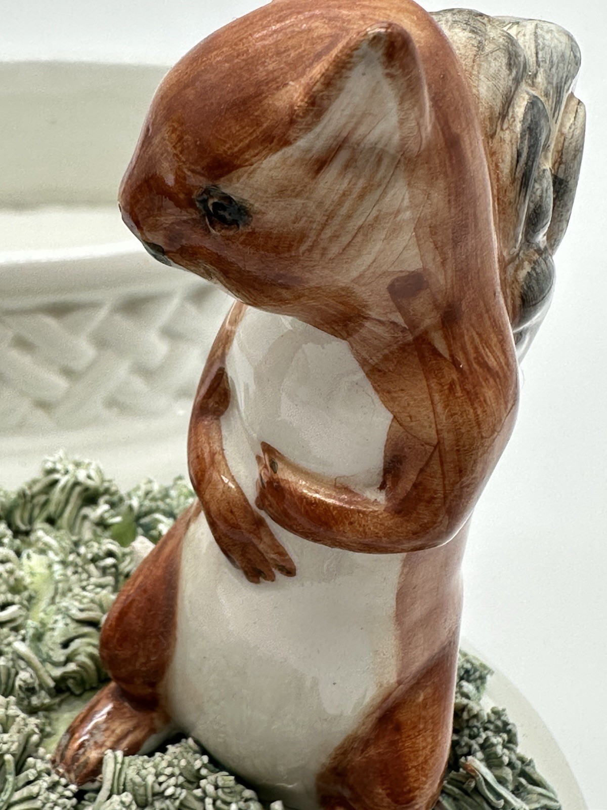 VTG NICE! Porcelain Squirrels handmade in Italy Fall Trinket Container Decor