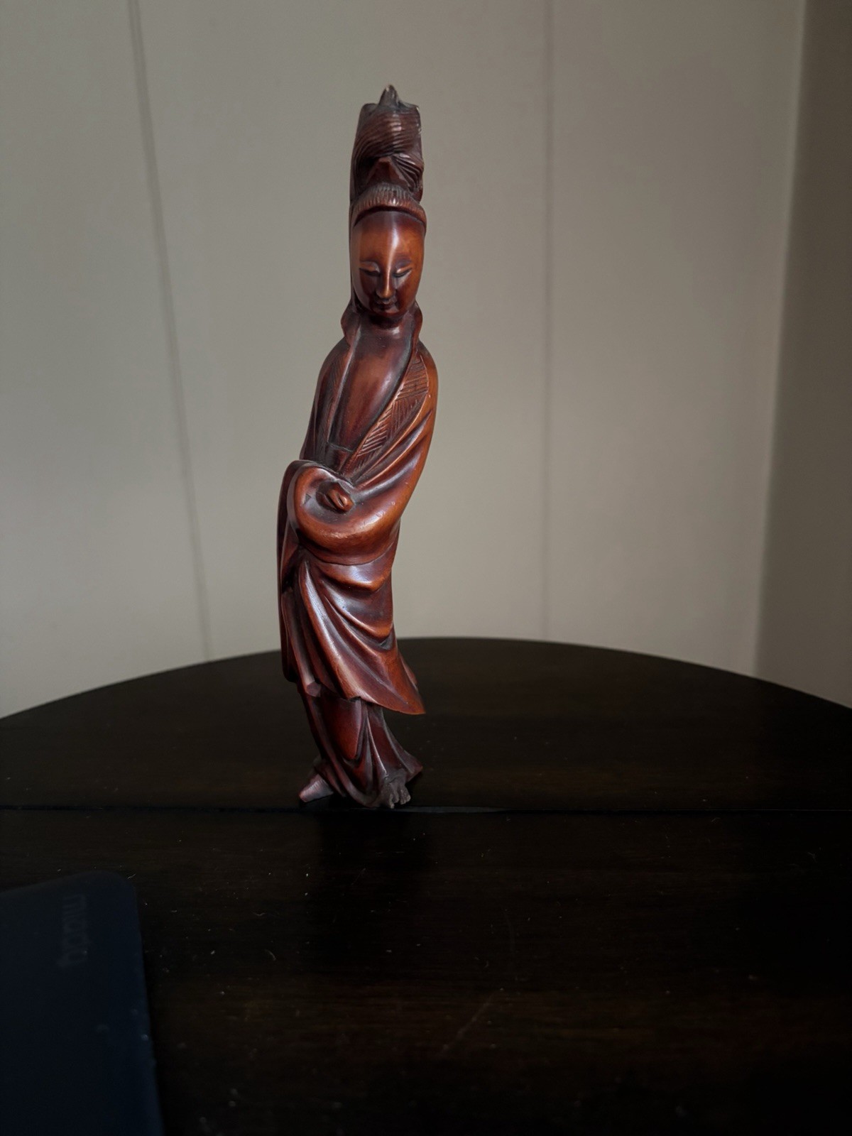 Chinese Wood Carving Figurine of Guanyin