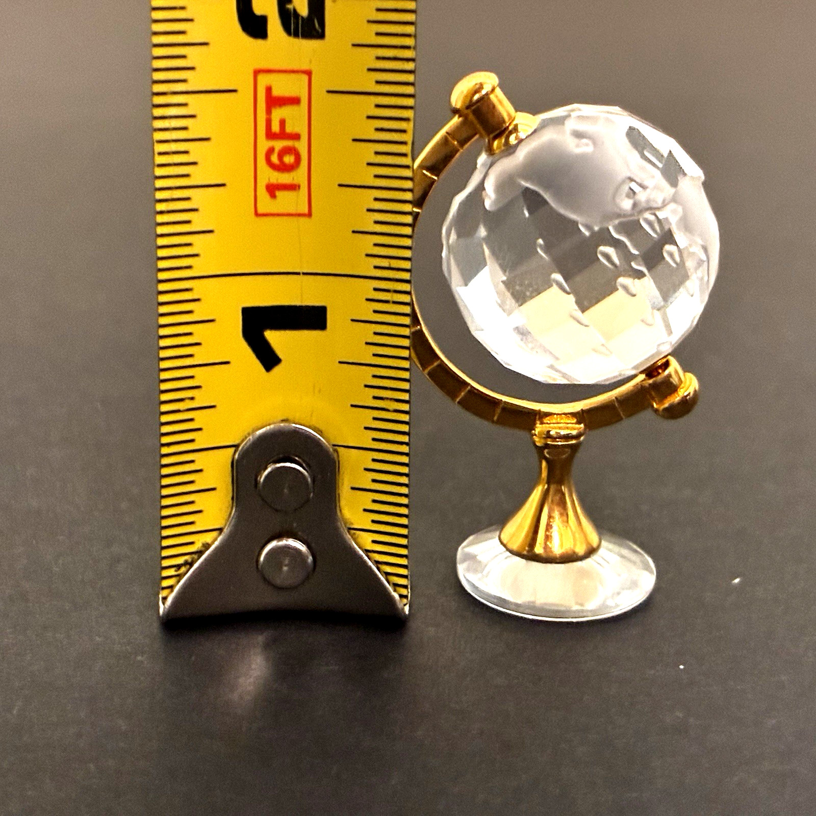 Swarovski World Globe Crystal Memories Mini Figurine Og Box COA Retired Rotates