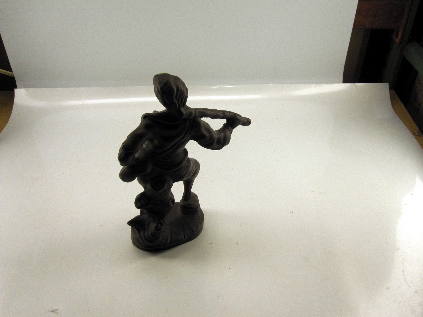 Garrard Mold Figurine – 13.5in