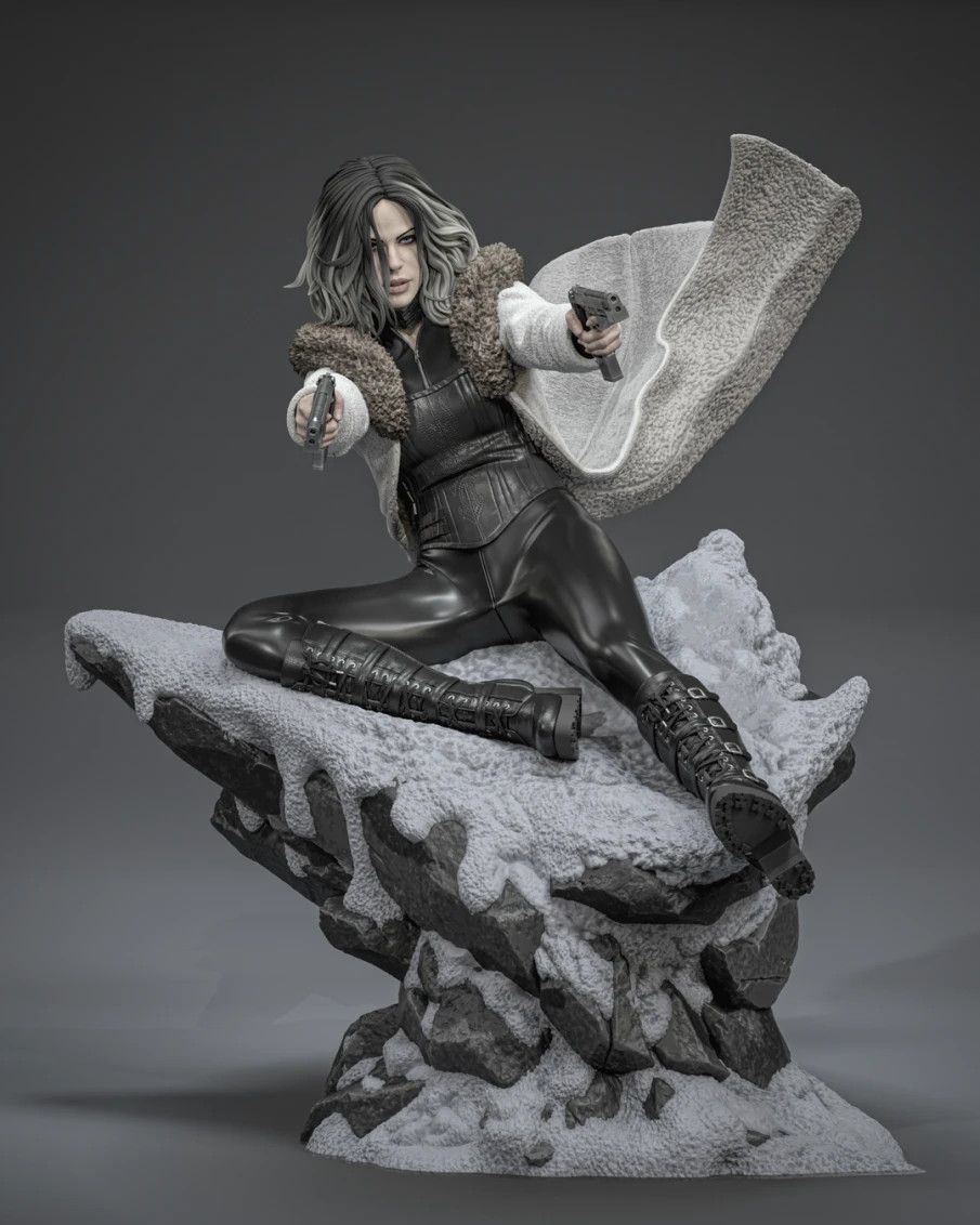 Selene Figurine Underworld Hand Painted Model / DIY Kit 18 pcs