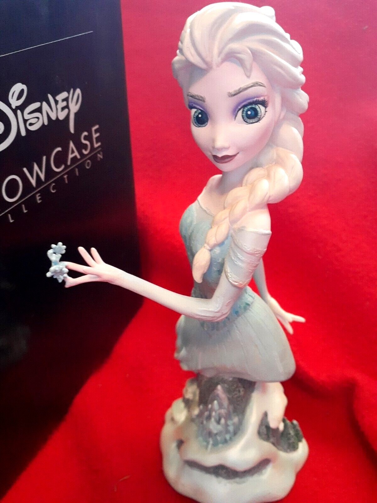 Disney Showcase Collection Grand Jester Studios Frozen Elsa Figurine 4042562