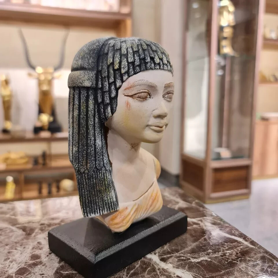 Elegant Head of princess Meritaten, Museum Reproduction Replica with Certificate