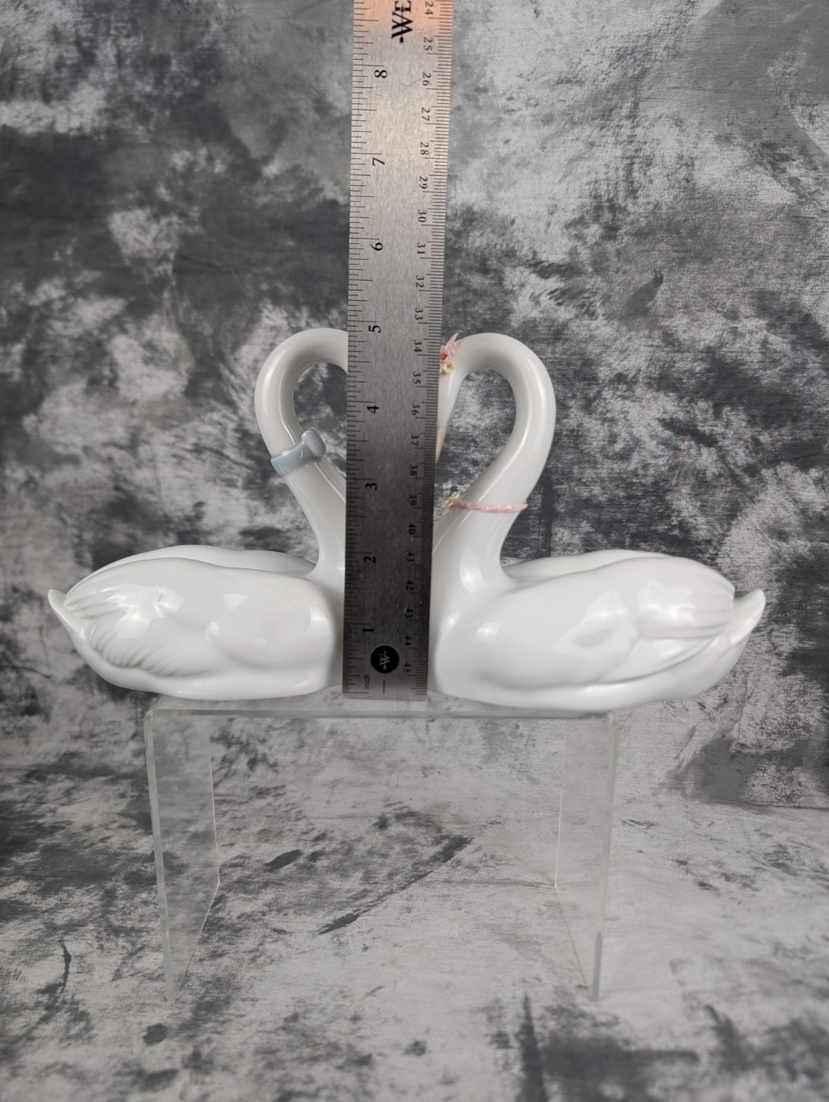 LLADRO Spain “Endless Love” Swans Figurine #6585 Bridal Wedding Anniversary 2005