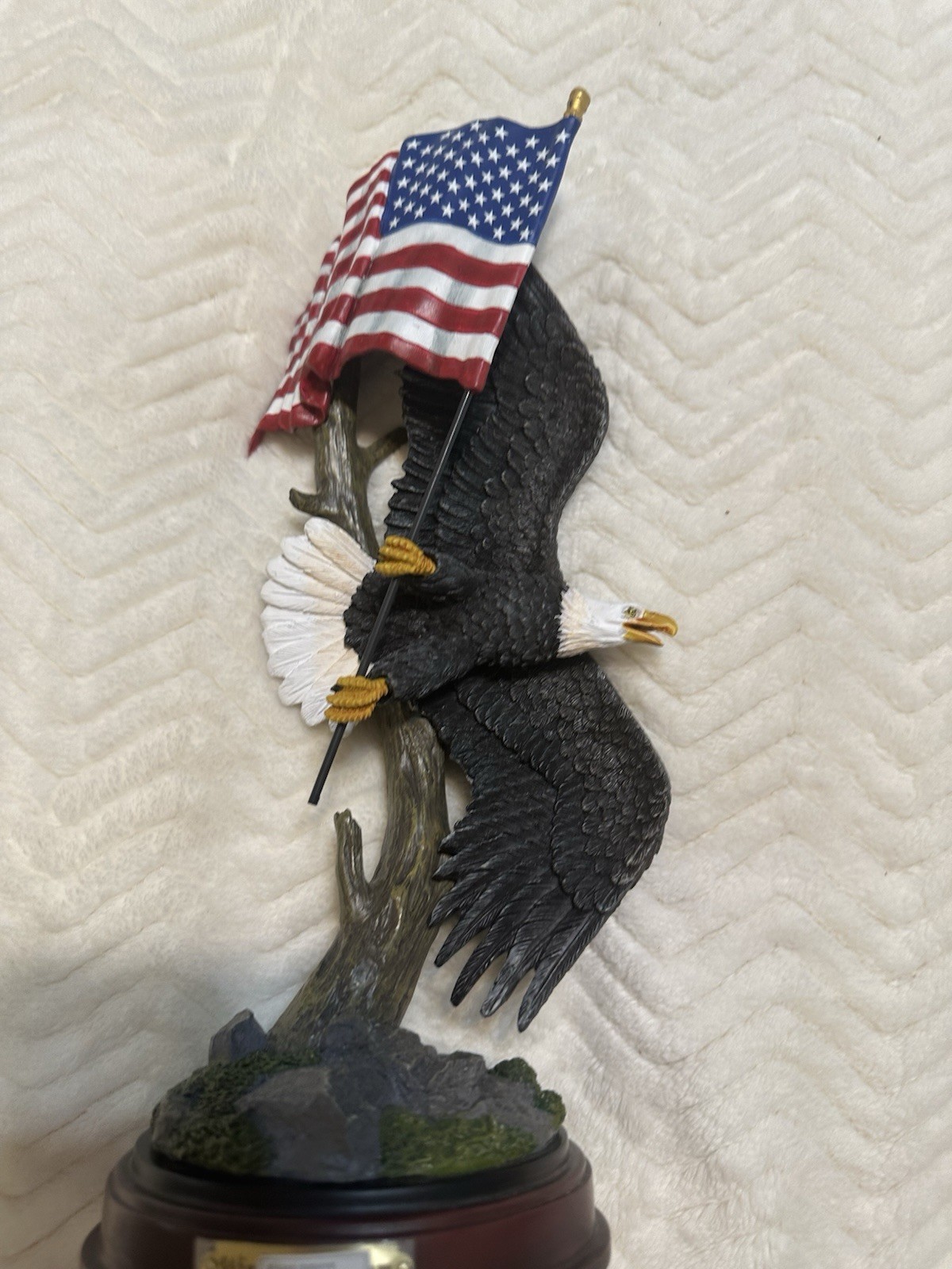 Bradford Exchange Bald Eagle Sculpture Ted Blaylock American Pride Resin Ltd Ed