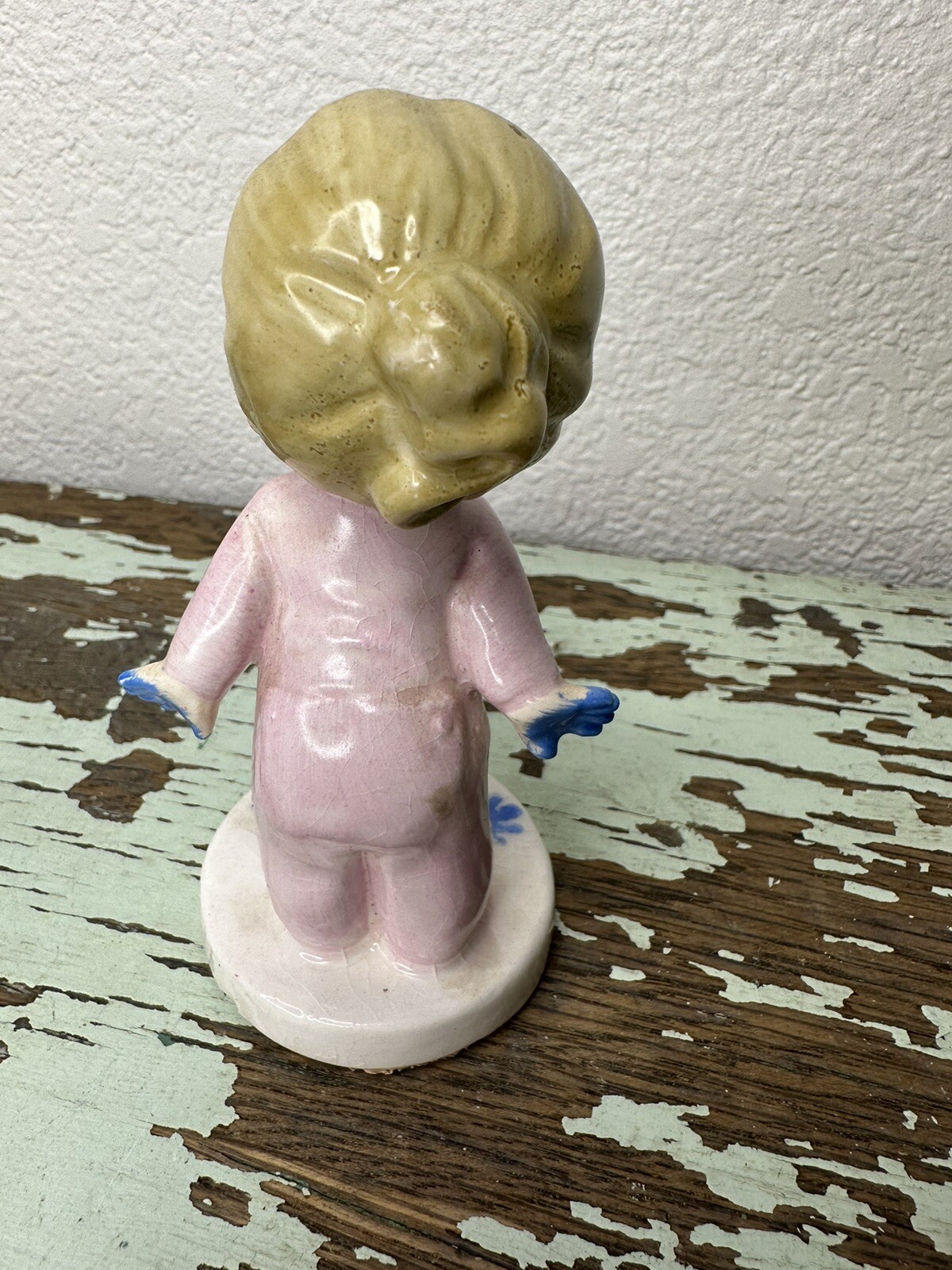 Napco Japan 1956 Little Paint Girl Figurine”read”