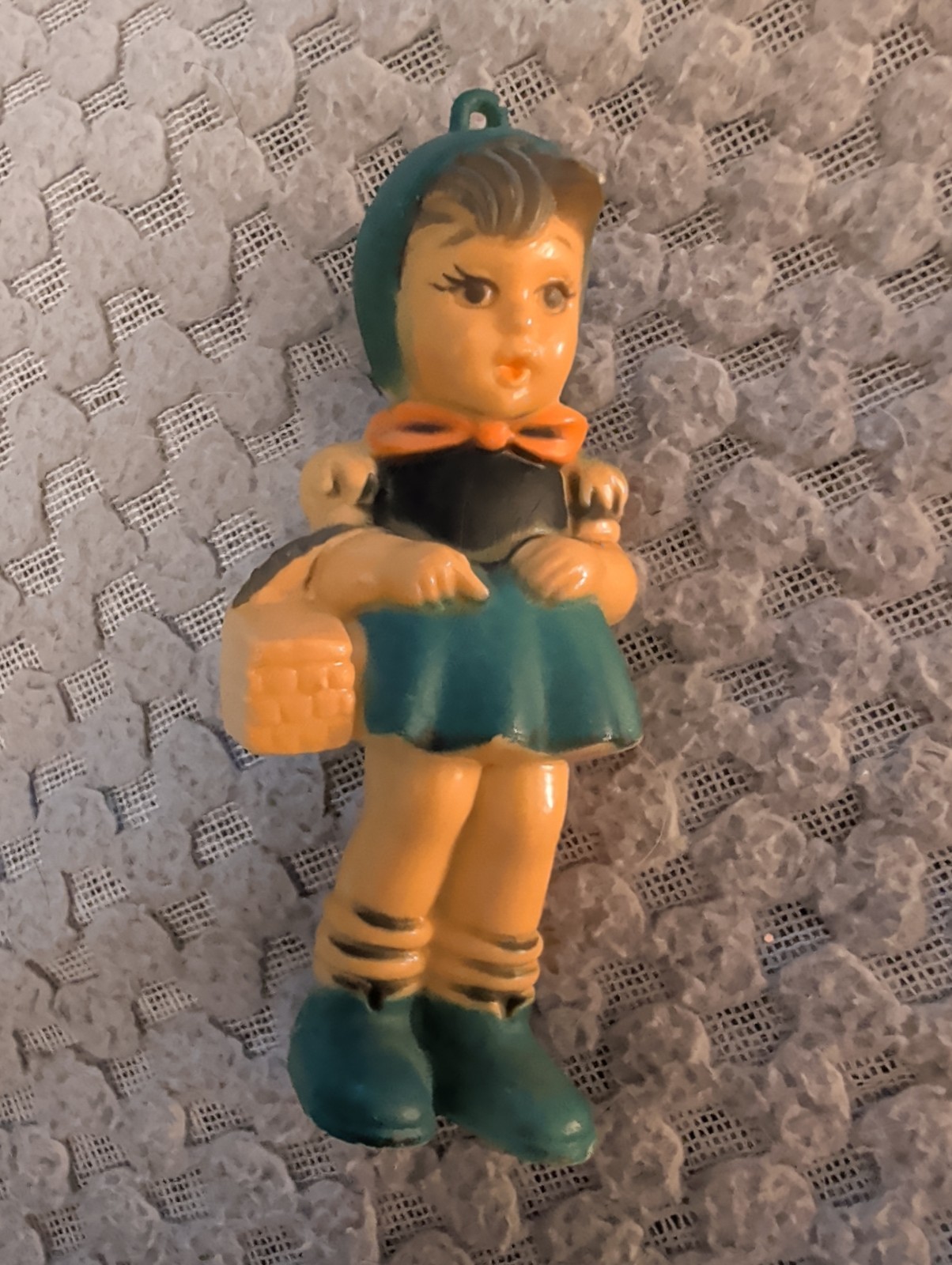 Vintage Girl Figurine Celluloid Hard Plastic Hong Kong 4.5″ Picnic Basket Bow