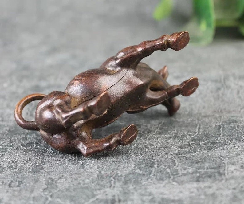 Brass Copper Bull Ox Animal Figurine Mini Statue Table Desk Home Decoration Toy