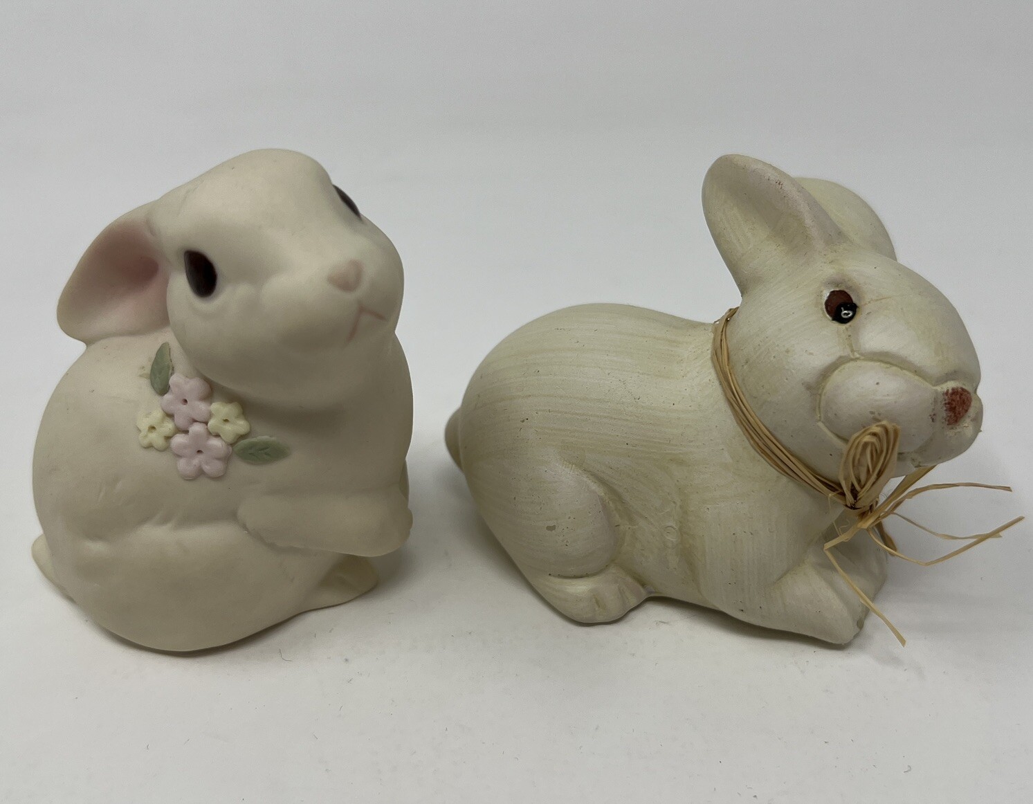Ceramic White & Off- White Bunny Rabbit Figurines Flowers & Bow 2 3/4 in Oxford