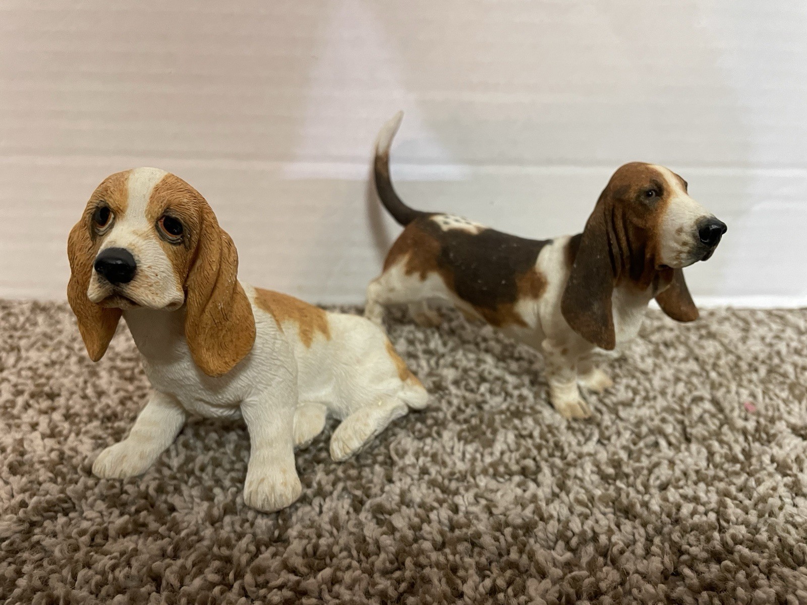 Country Artist Lot of 2 Basset Hound Puppy / Male Basset Hound Dog Figures