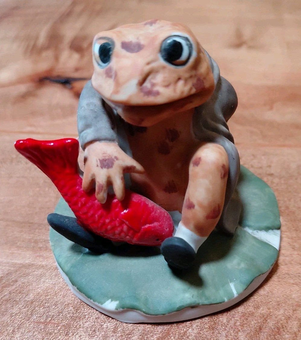 Vintage Mr. Jeremy Fisher (Spotted Legs) And Red Fish – Beatrix Potter Figurine