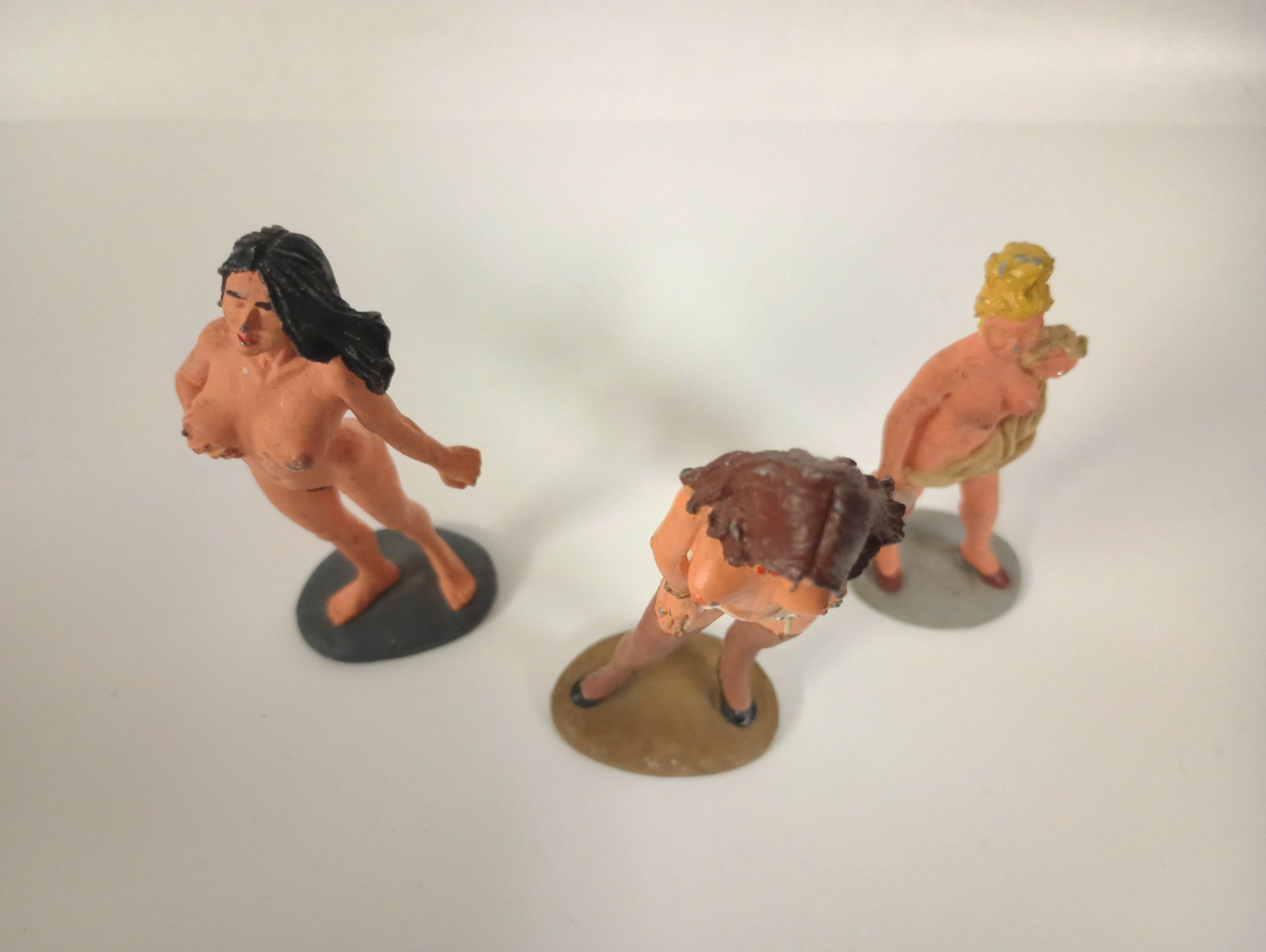 VINTAGE 1970s SUPERIOR PEWTER NUDE MODELS FIGURE USED WOMAN LOT GREAT DETAIL