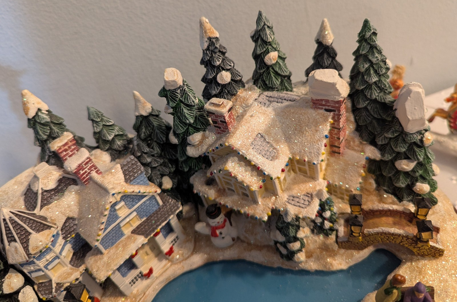 Bradford Exchange-Skating Pond Christmas Village-Lights/Music- Thomas Kinkade