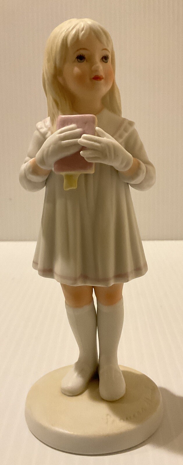 1980 Frances Hook Sunday School figurine A Childs World