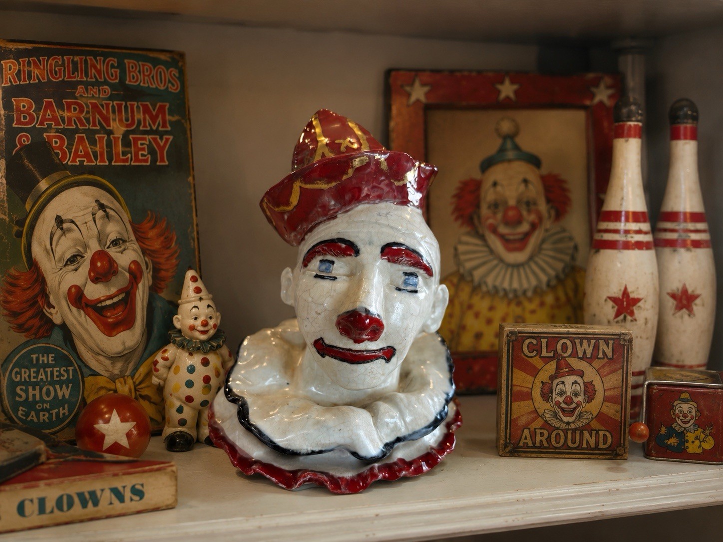 Vintage RARE Dorothy S. Fish Hand Painted Art Pottery Clown Head Bust Figure