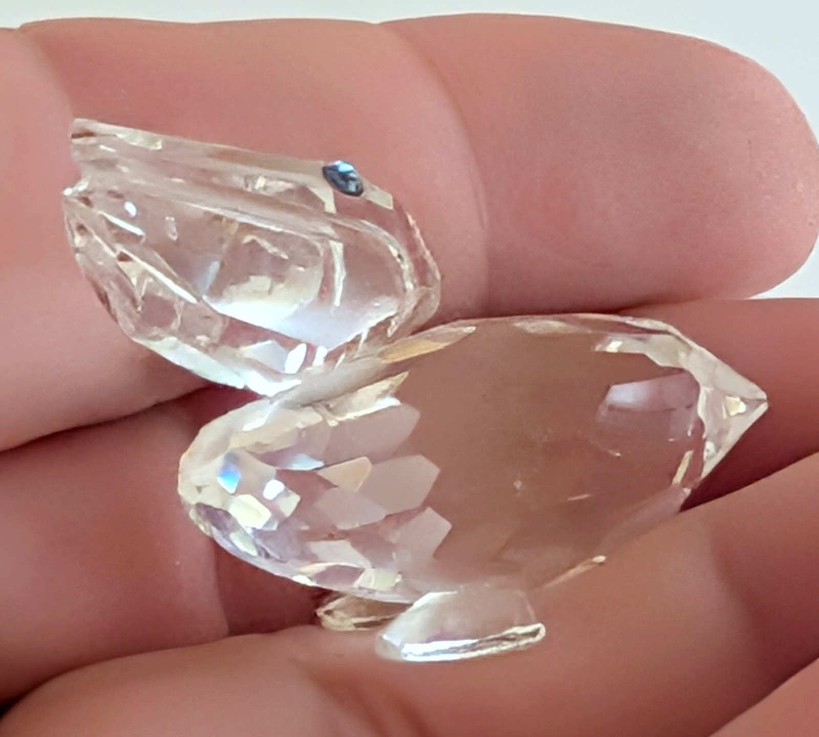 Swarovski Crystal Pelican #7679 Ocean Sea Bird Mini Figurine 1″ Tall x 1.5″ Wide