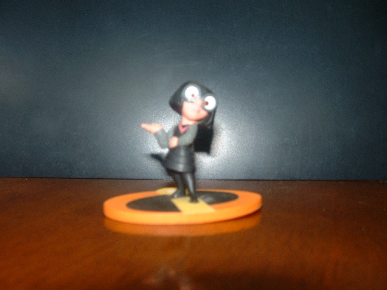 The Incredibles Disney Pixar Edna Daaaling No Capes! Unboxed Fine Condition