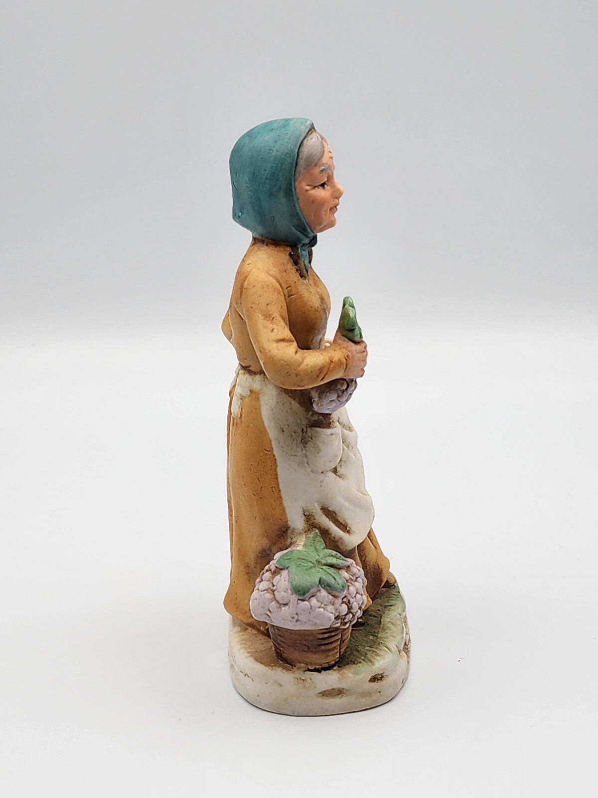 Vintage Figurine Porcelain Woman With A Basket Of Grapes WIW Korea