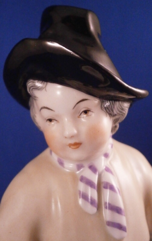 Augarten Wien Porcelain Eel Seller Figure Figurine Porzellan Figur Royal Vienna
