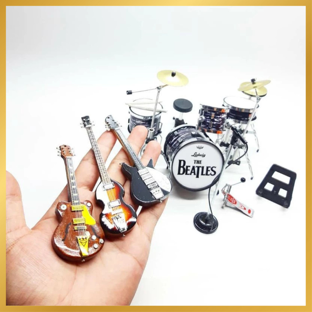 The Beatles Special Edition Drum Miniature And Mini Guitar Scale 1/12 Full Set