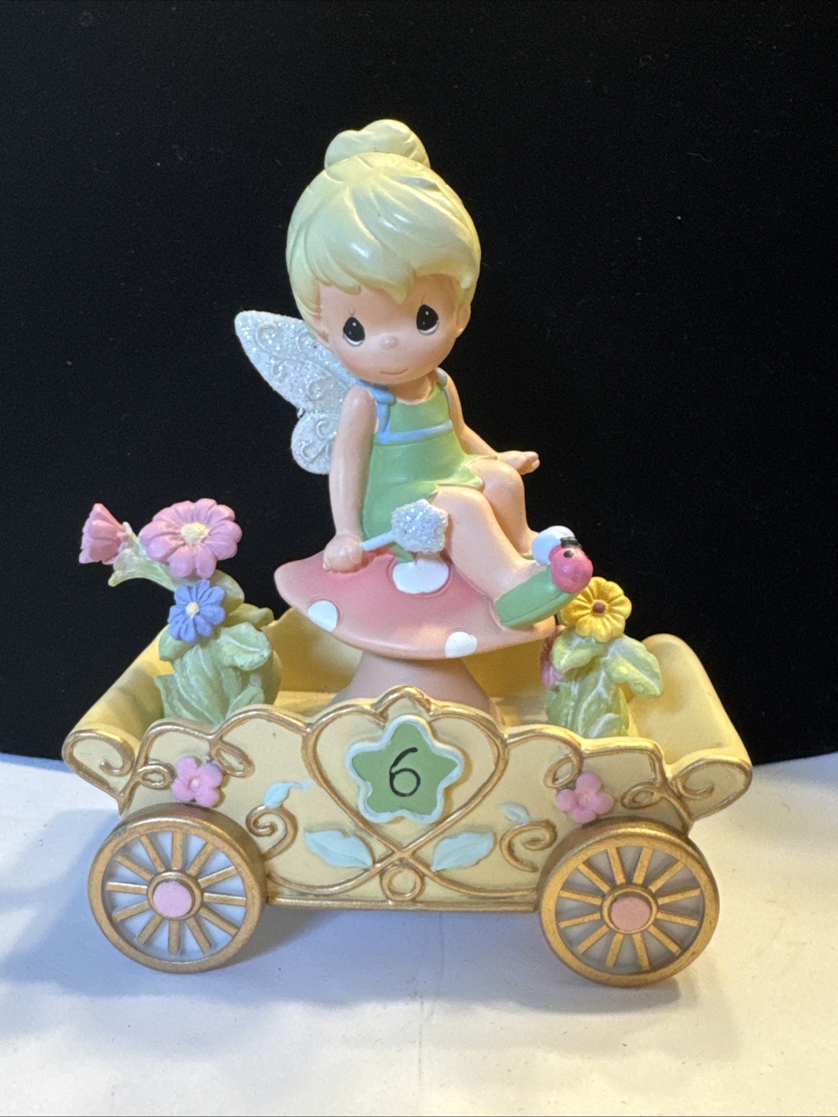 = Precious Moments Disney Showcase BIRTHDAY PARADE Tinker Bell Age 6